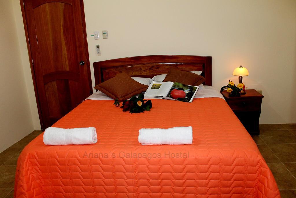 Ariana'S Galapagos Hostal Puerto Ayora  Exterior foto